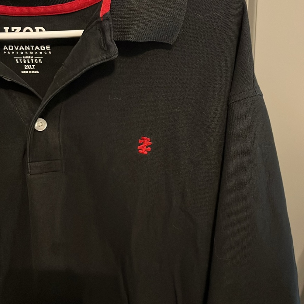 IZOD Men's Black Polo Shirt - Picture 3 of 4